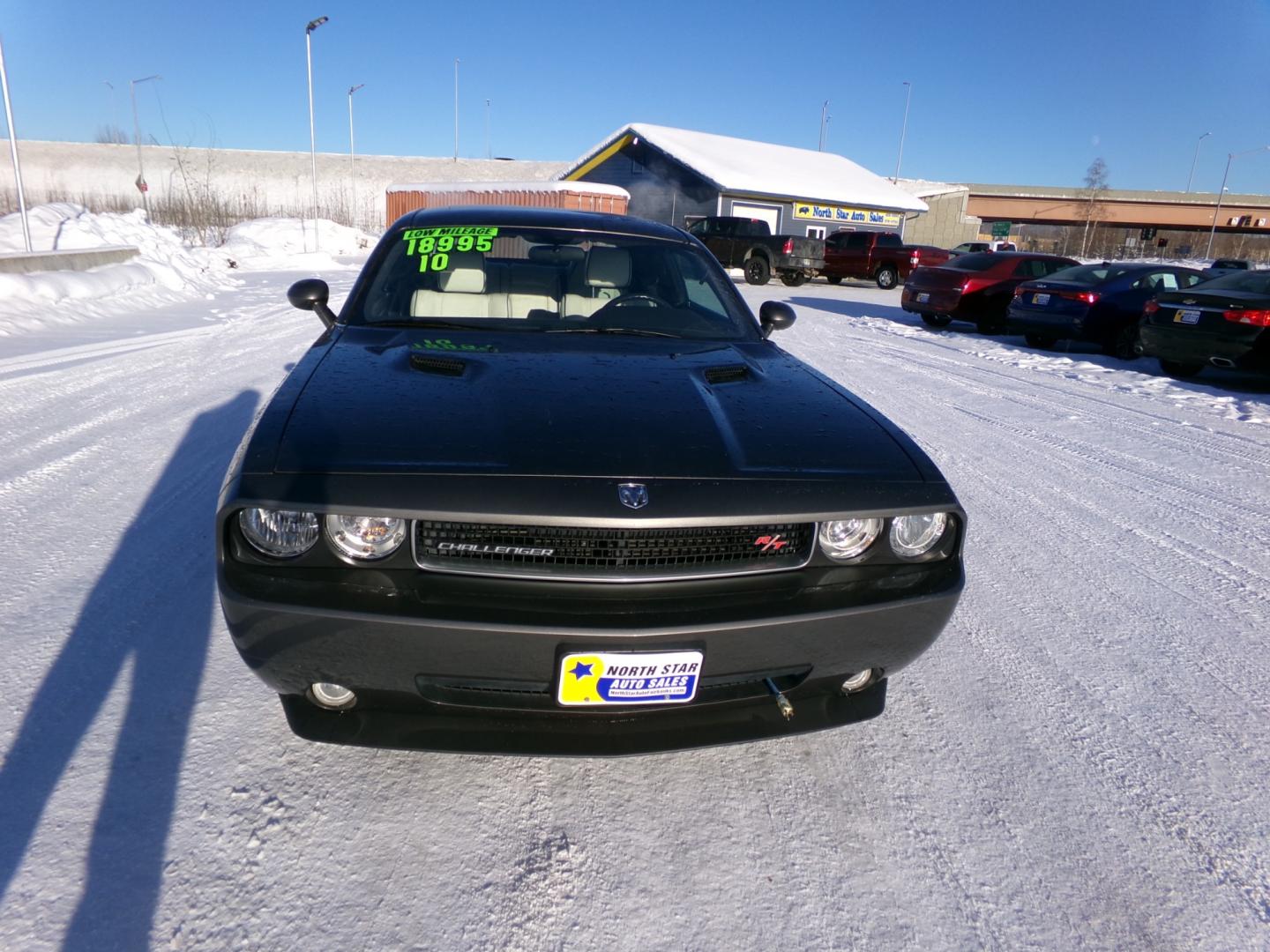 2010 Grey Dodge Challenger R/T (2B3CJ5DT8AH) with an 5.7L V8 OHV 16V engine, 4-Speed Automatic transmission, located at 2630 Philips Field Rd., Fairbanks, AK, 99709, (907) 458-0593, 64.848068, -147.780609 - Photo#1